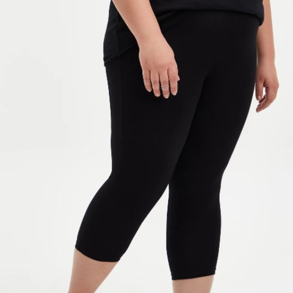 torrid Pants - TORRID CAPRI LEGGING